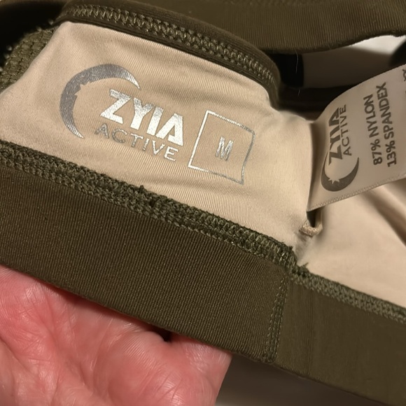 Zyia Olive Green Grid Bra Athletic Racerback Removable Pads Size M - Picture 3 of 4